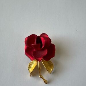 Vintage Red and Gold Rose Brooch